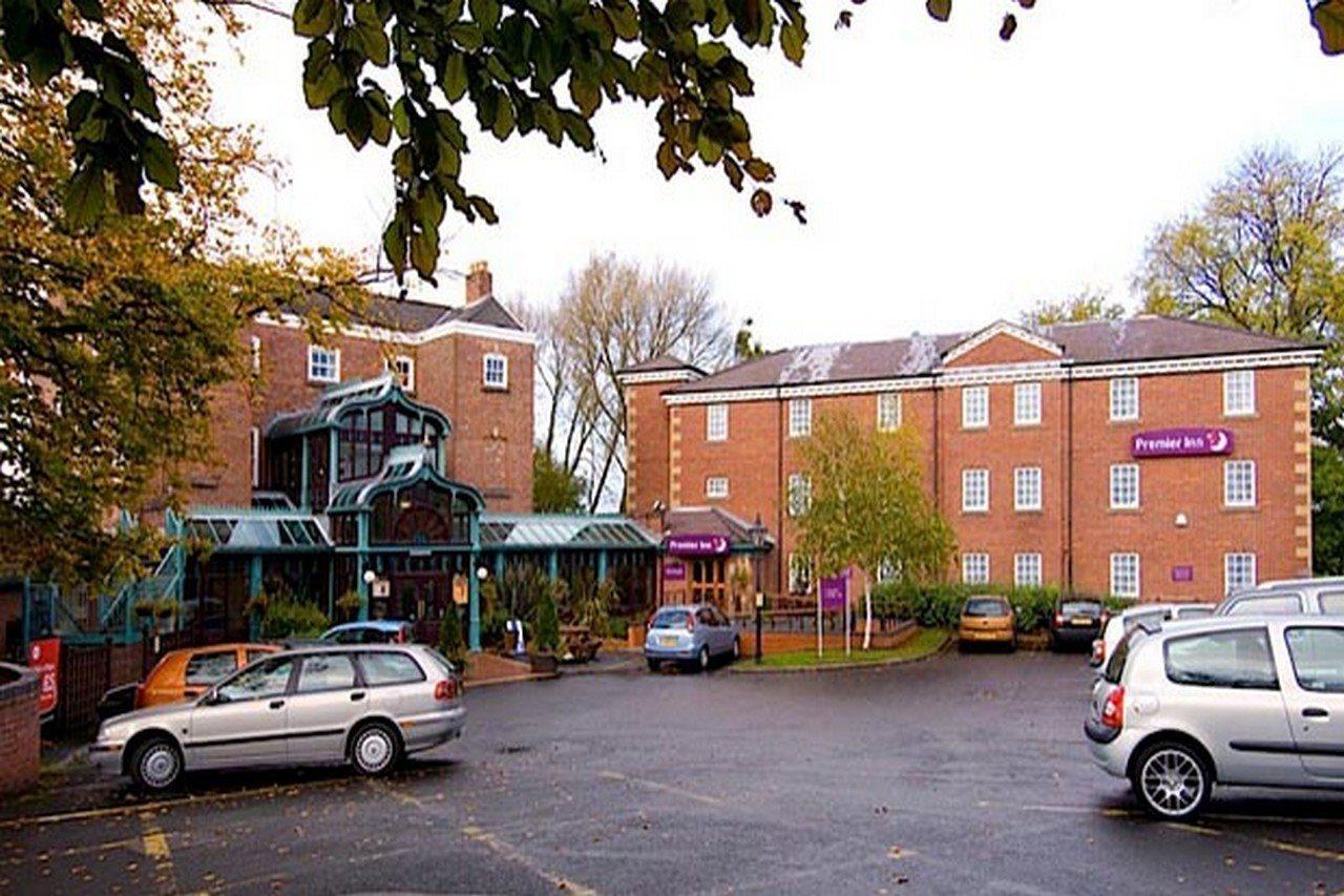 Premier Inn Premier Inn Stockport Central Esterno foto